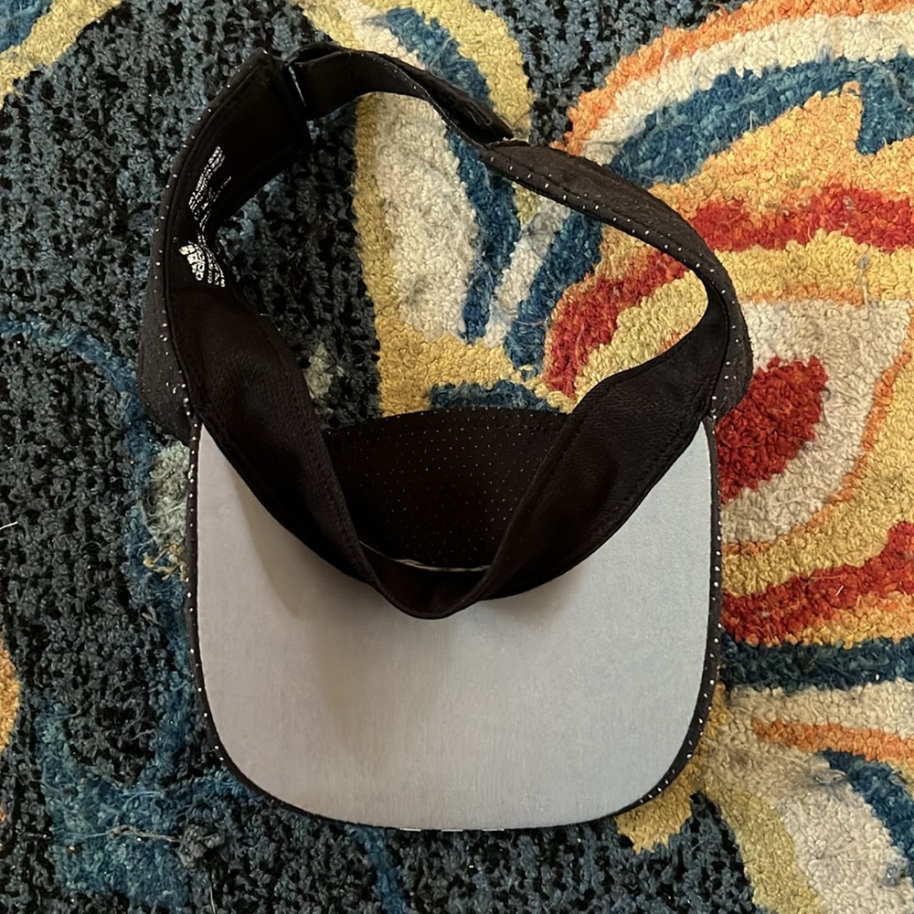 Adidas visor - Picture 2 of 2